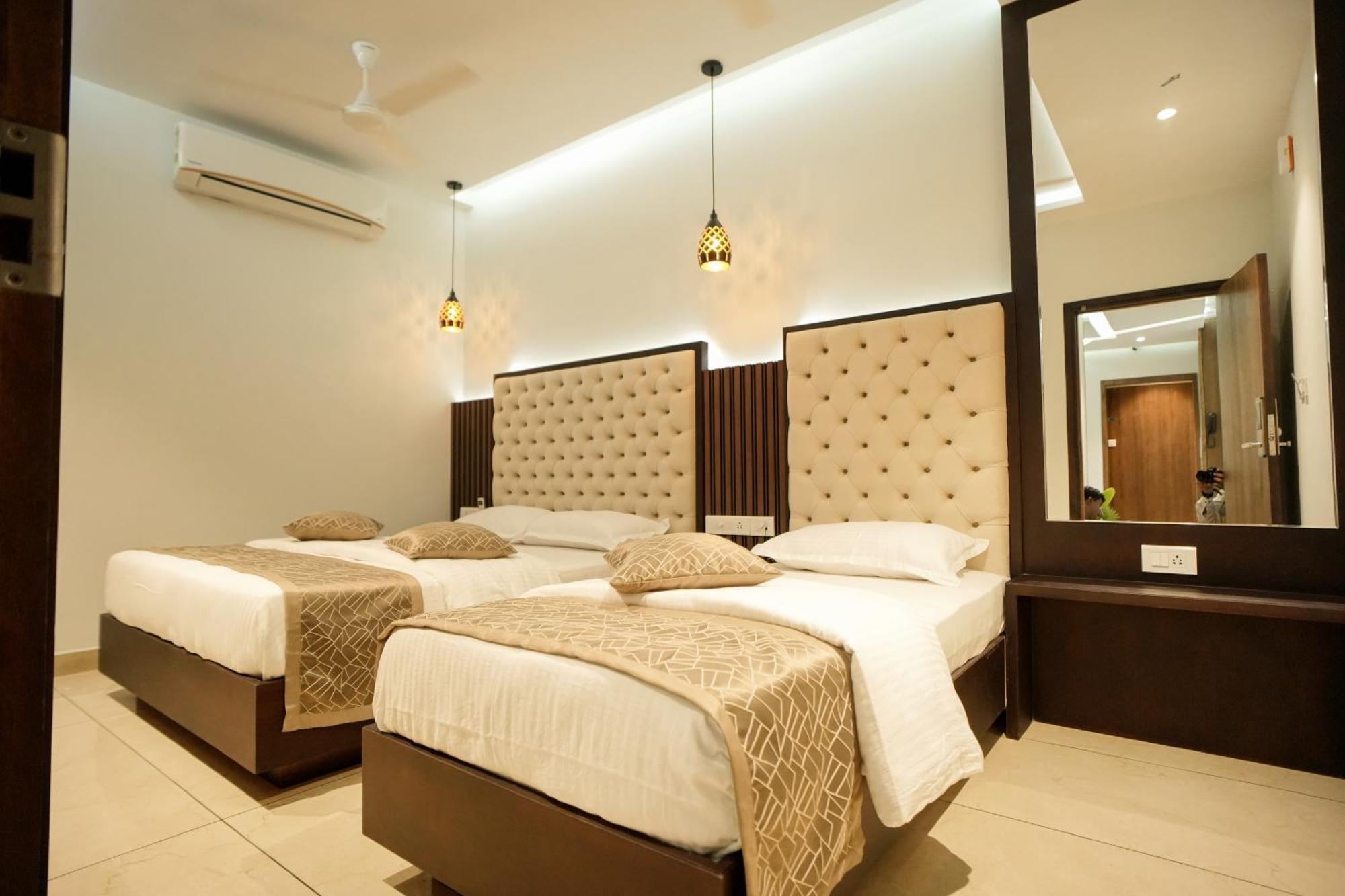Hotel Sulu Residency Kochi Zewnętrze zdjęcie